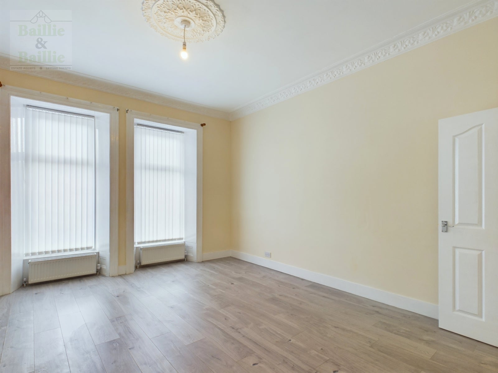Flat Kerr Street in Paisley