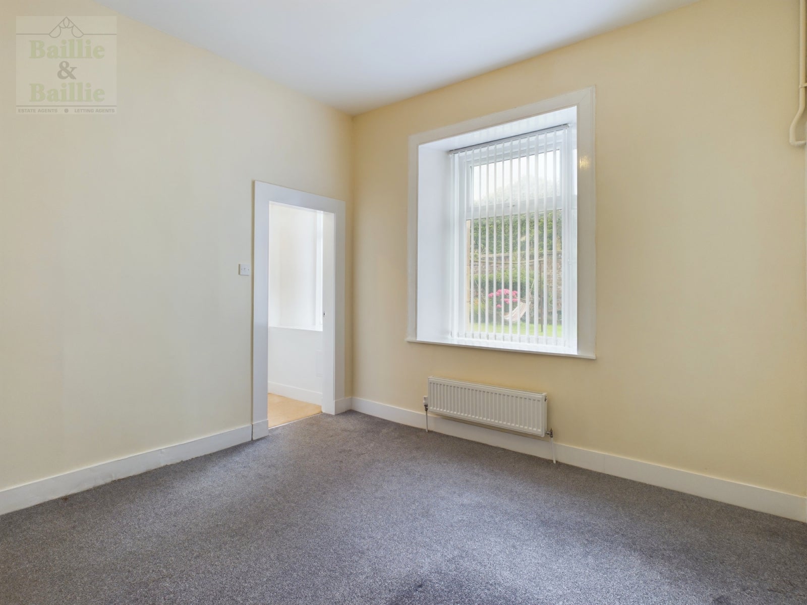 Flat Kerr Street in Paisley