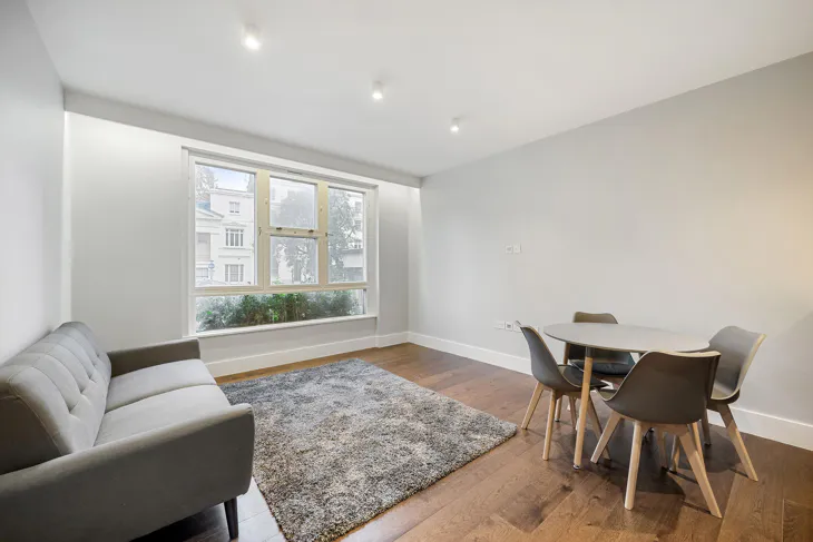 Flat Ebury Street in City of Westminster