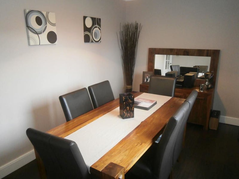 Room Woodburn Street in Dalkeith