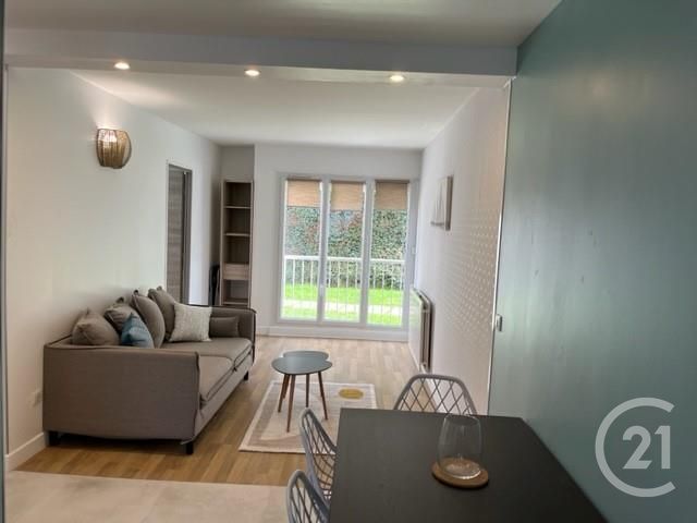 Appartement Avenue Winston Churchill à Évreux