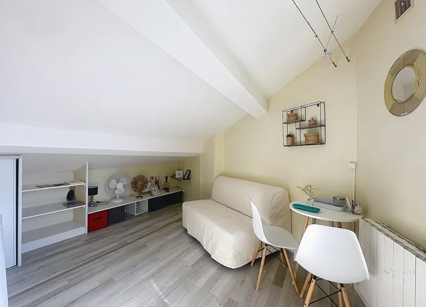 Room Rue Paul Saïn in Avignon