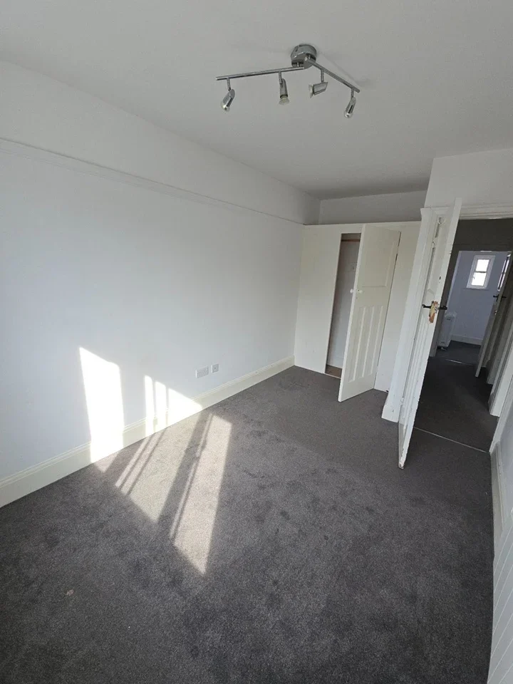 Flat Ware Road in Hoddesdon