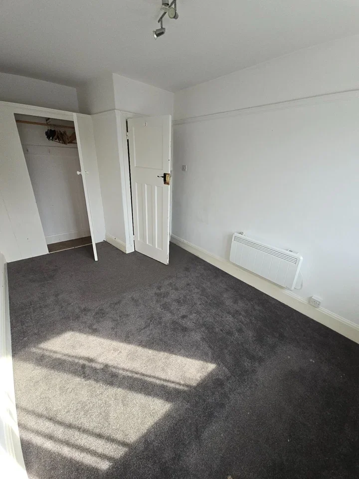 Flat Ware Road in Hoddesdon