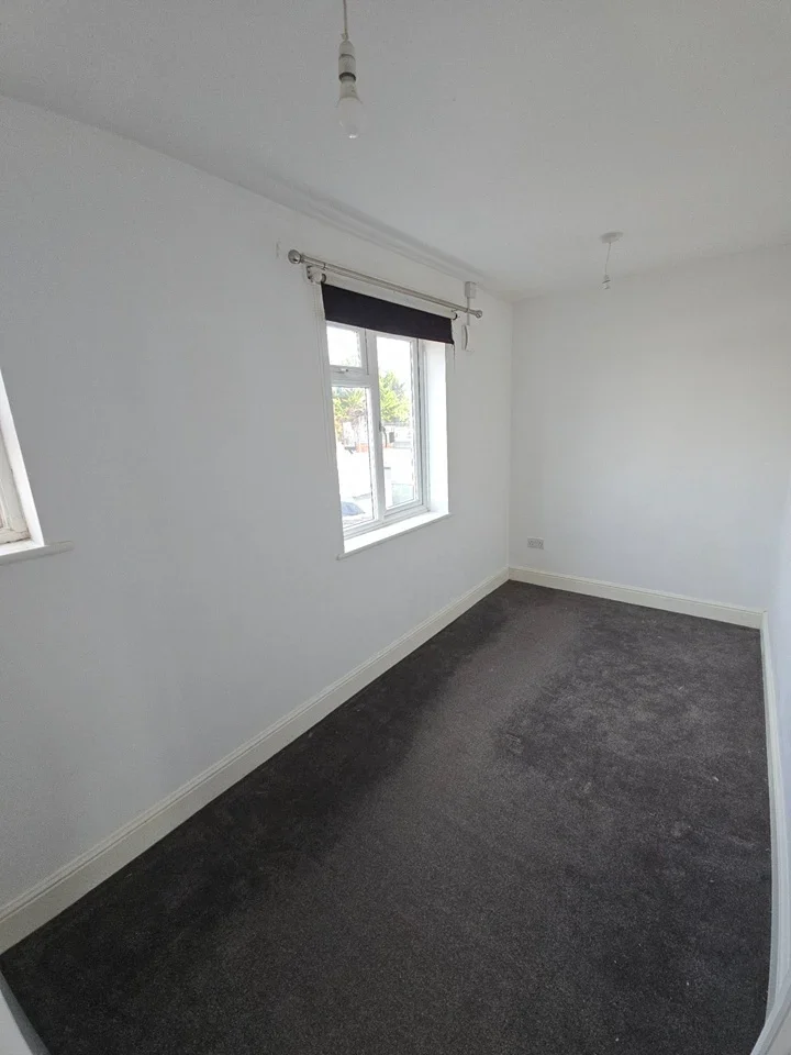 Flat Ware Road in Hoddesdon
