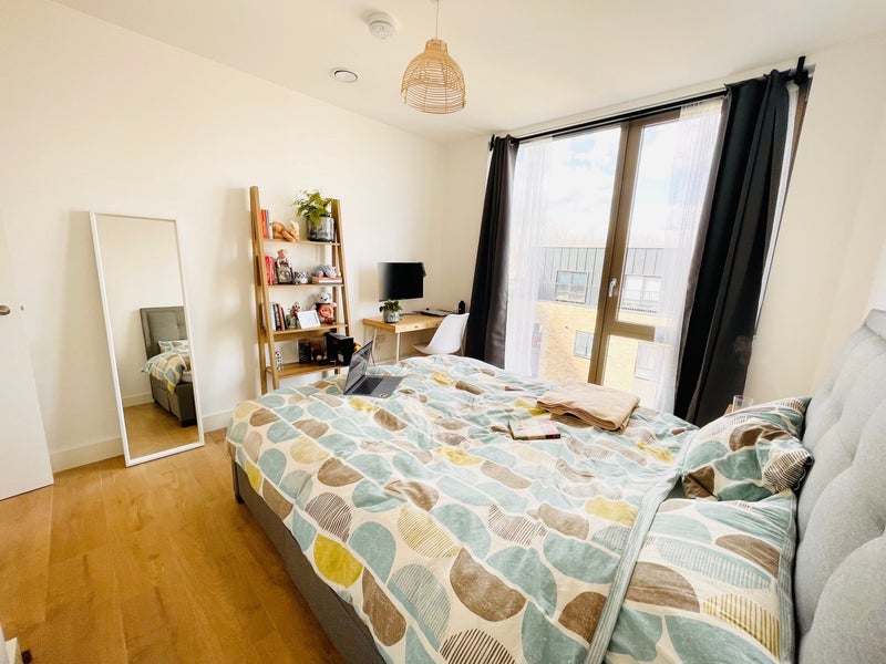 Room Blair Street in Greater London