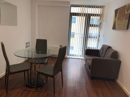 Flat Fitzwilliam Street in Sheffield