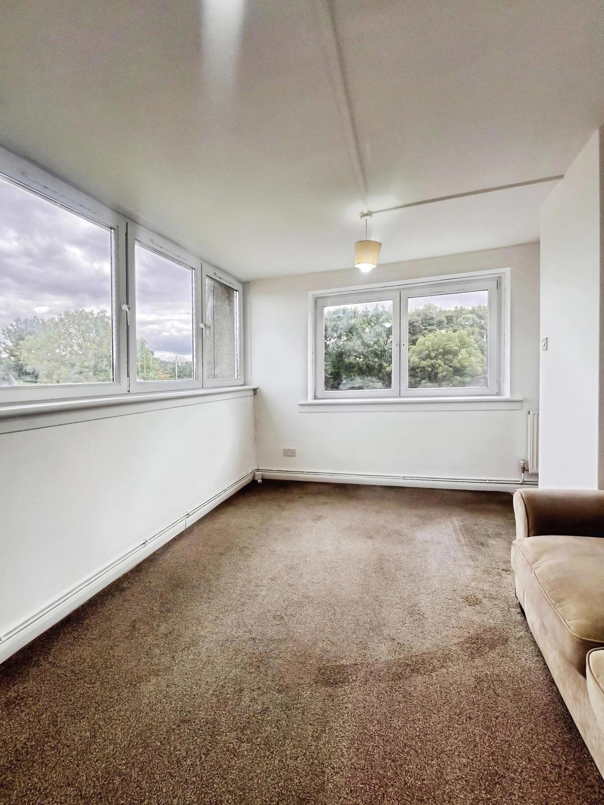 Flat Redbraes Grove in City of Edinburgh