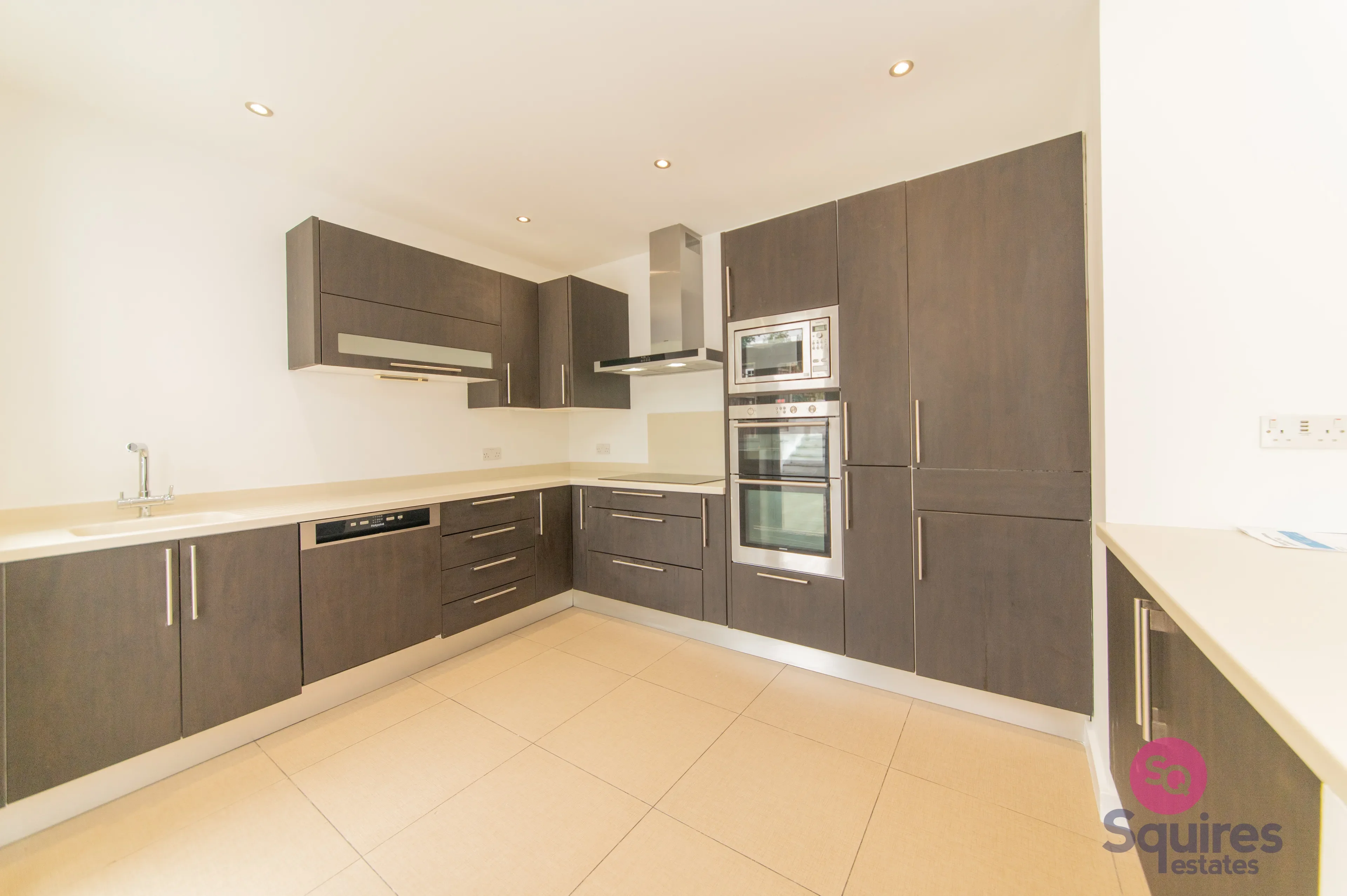 House North Crescent in Greater London