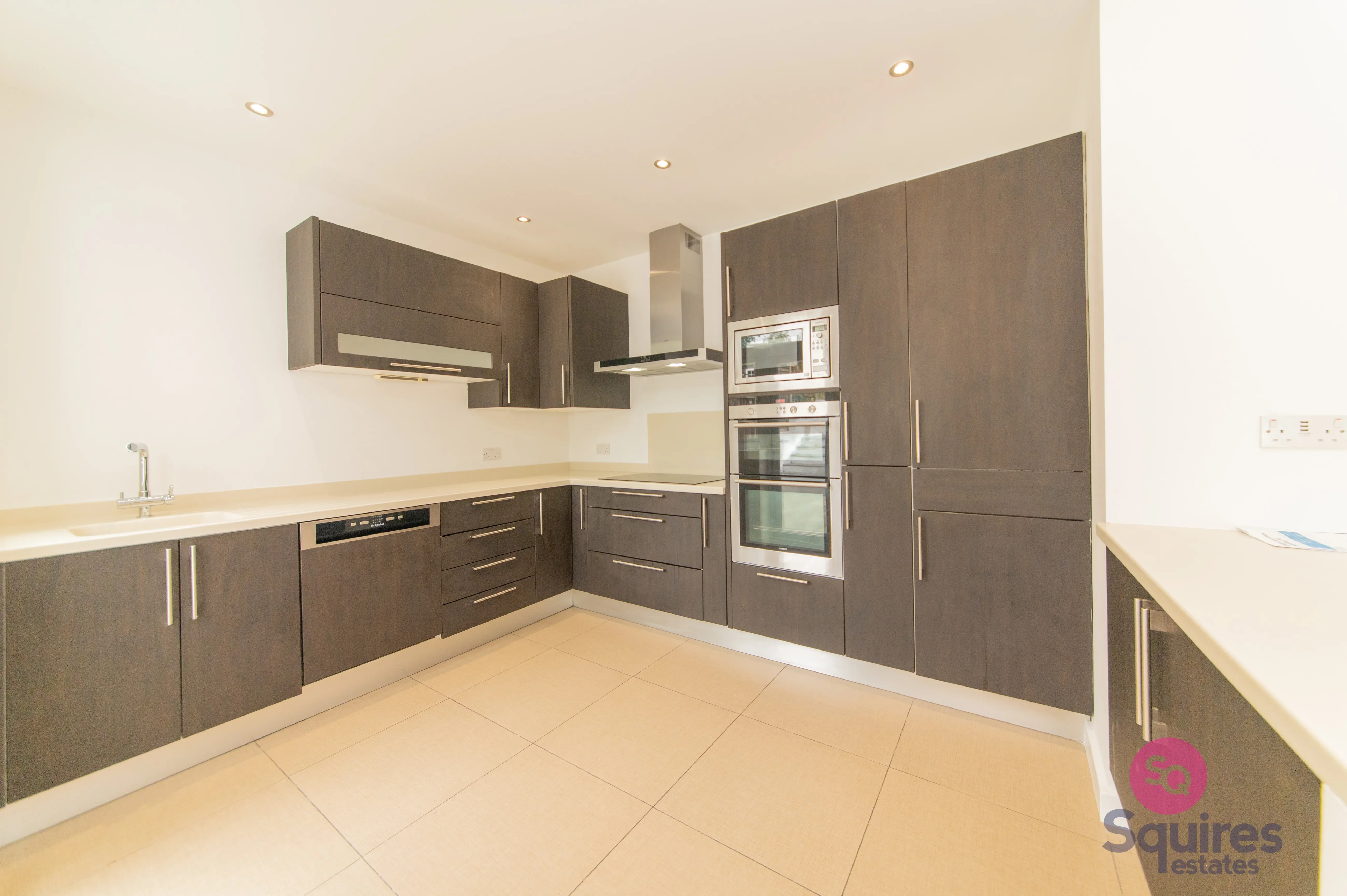 House North Crescent in Greater London
