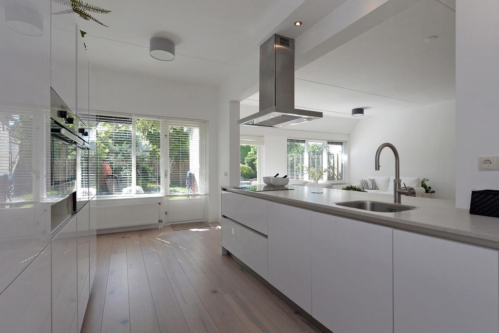 Huis Vinkenborghlaan 18 in Leidschendam