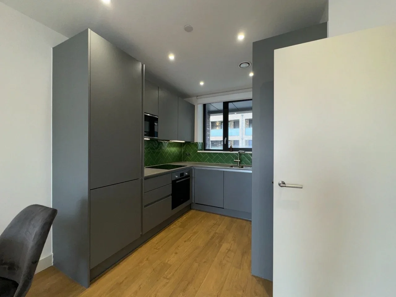Flat Blair Street in Greater London