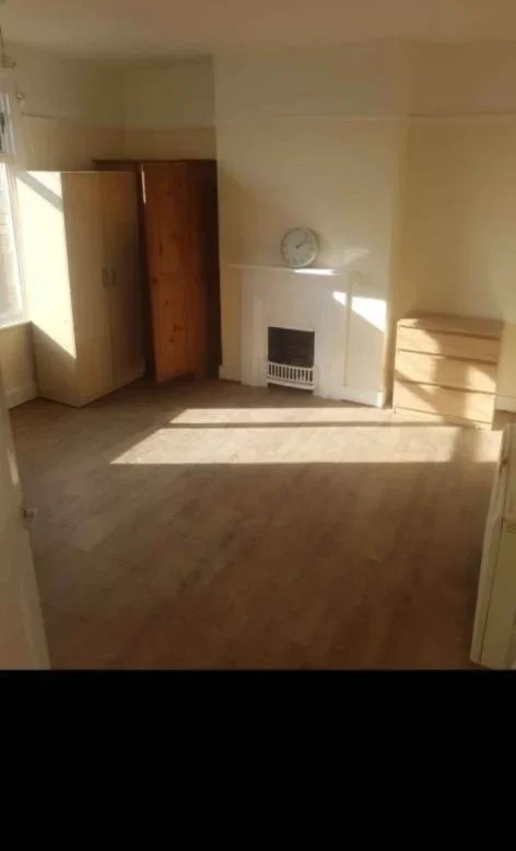 Flat The Broadway in Greater London