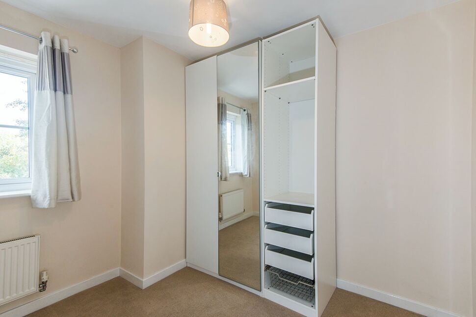 Flat Segensworth Road in Fareham