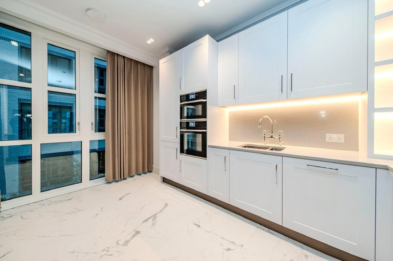 Flat Great George Street in City of Westminster