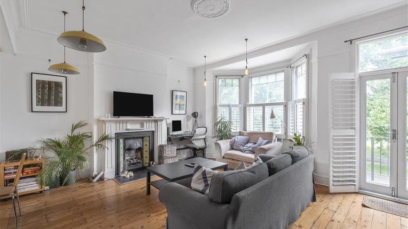 Room Clapham Common West Side in Greater London