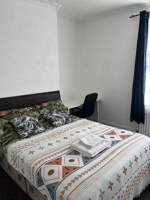 Room Gulson Road in Coventry