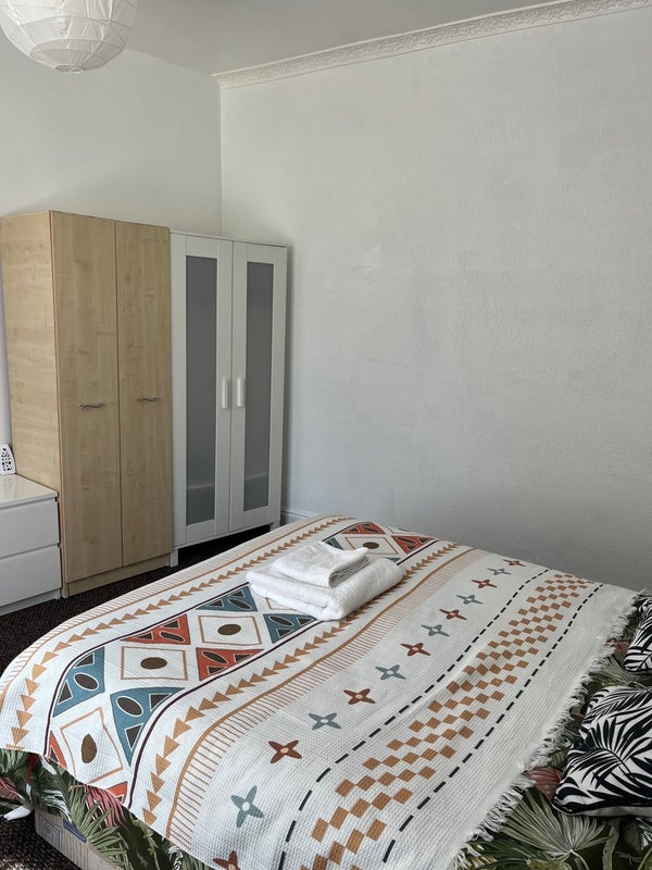Room Gulson Road in Coventry