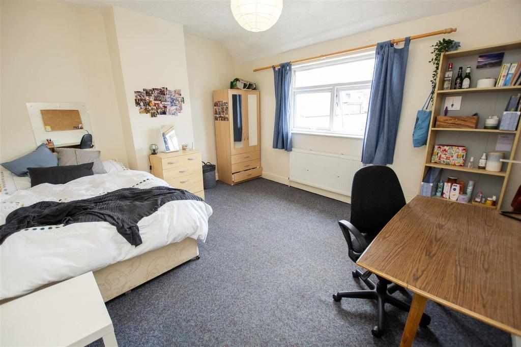 Flat Dawlish Road in Birmingham