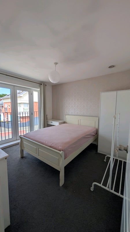 Room Ashton Bank Way in Preston