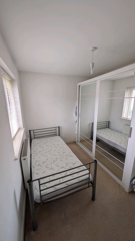 Room Ashton Bank Way in Preston