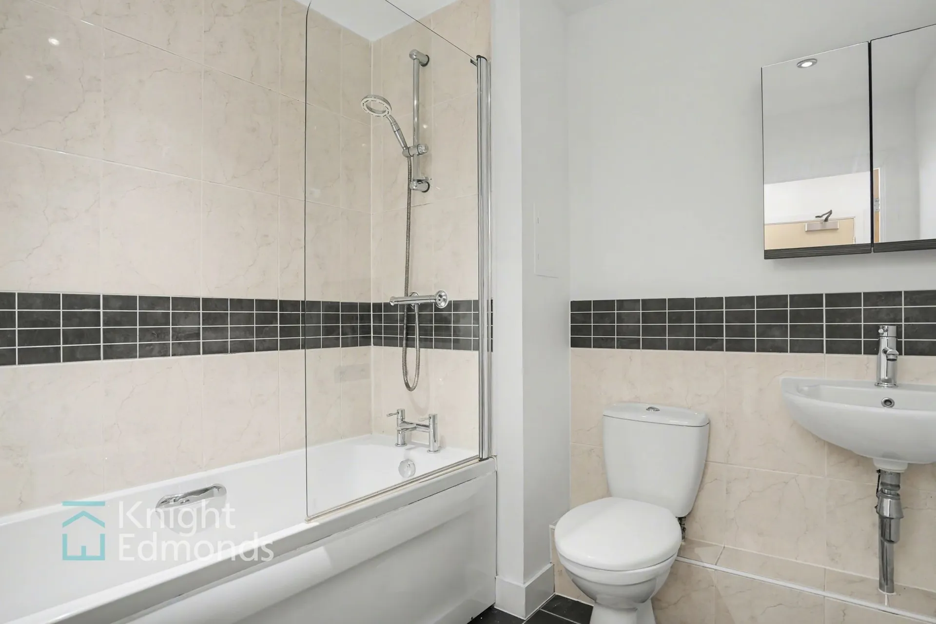 Flat Park Lane in Maidstone