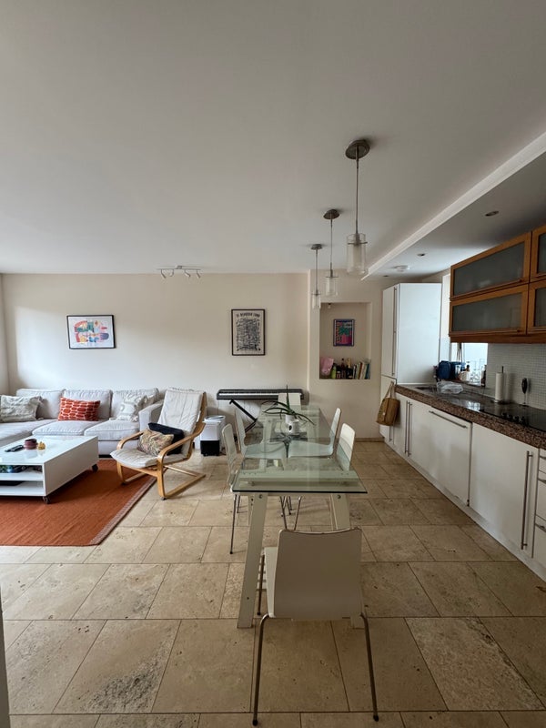 Flat Culford Road in Greater London