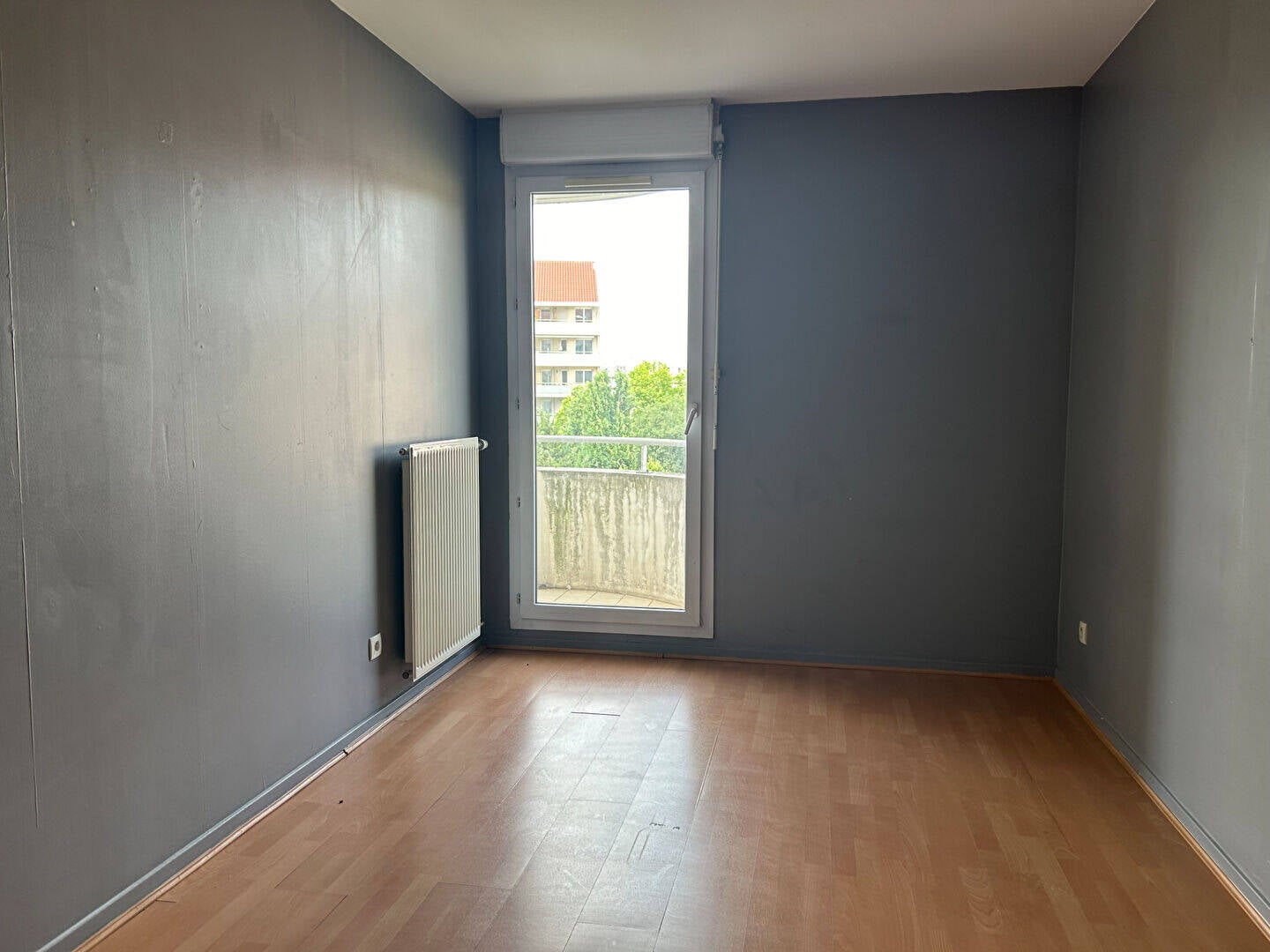 Flat Cours Émile Zola in Villeurbanne