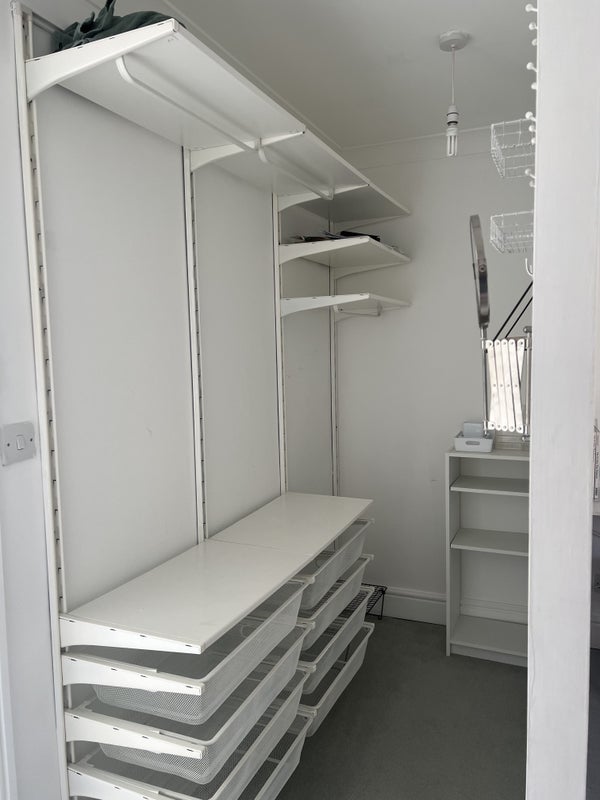 Room Lansdowne Place in Greater London