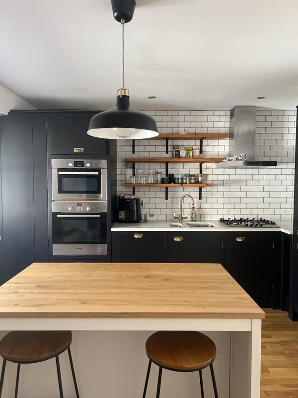 Room Lansdowne Place in Greater London