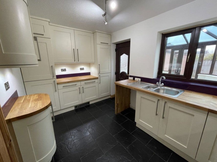 House Sycamore Close in North East Derbyshire