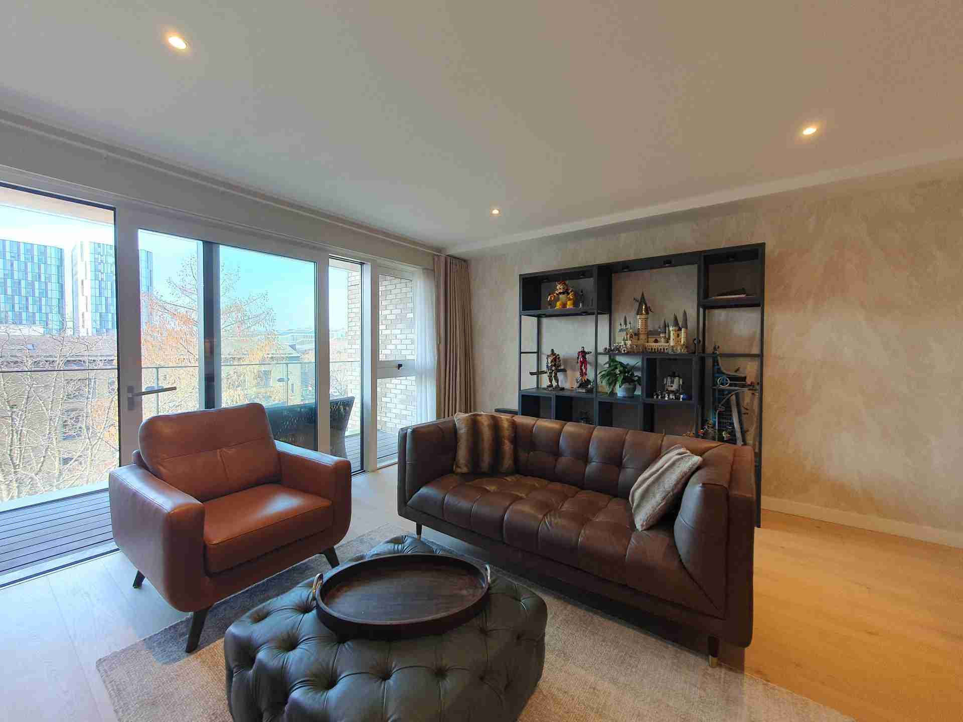 Flat Pentonville Road in Greater London