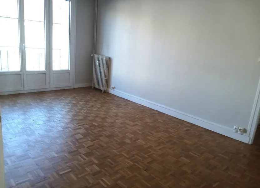 Flat Rue du Chinchauvaud in Limoges