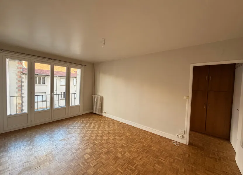 Flat Rue du Chinchauvaud in Limoges