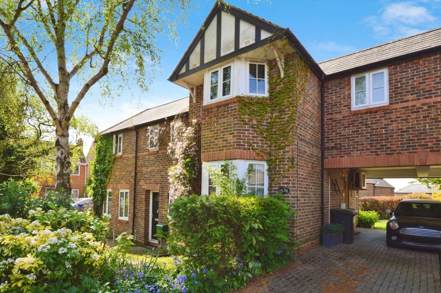 House Hill Street in St Albans