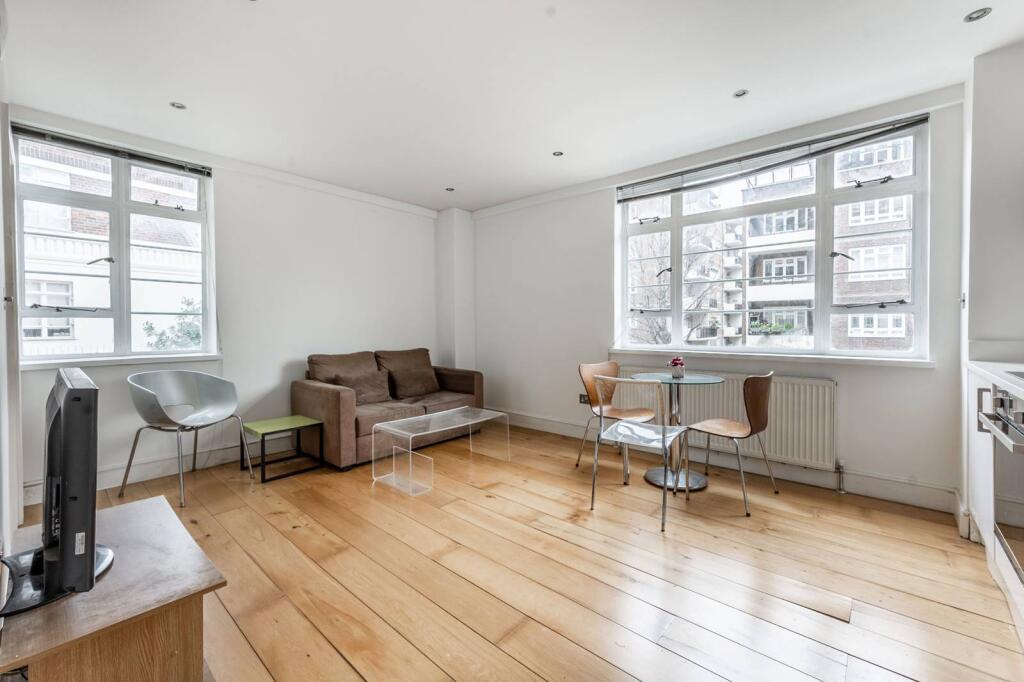 Flat Sloane Avenue in Greater London