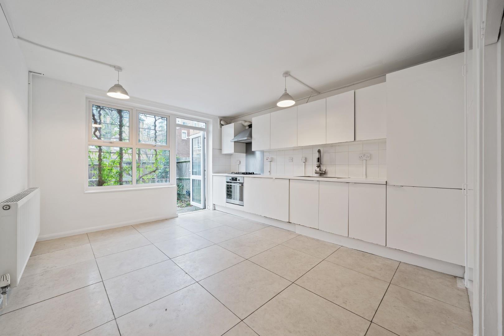 House Crosby Walk in Greater London