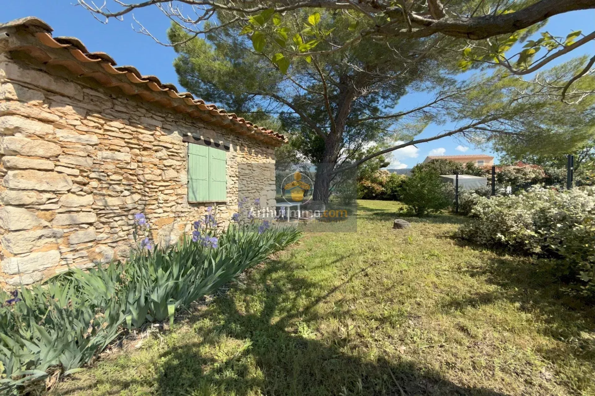 Maison Route de Saint-Saturnin-lès-Apt à Villars