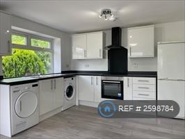Room Fremantle Road in Greater London