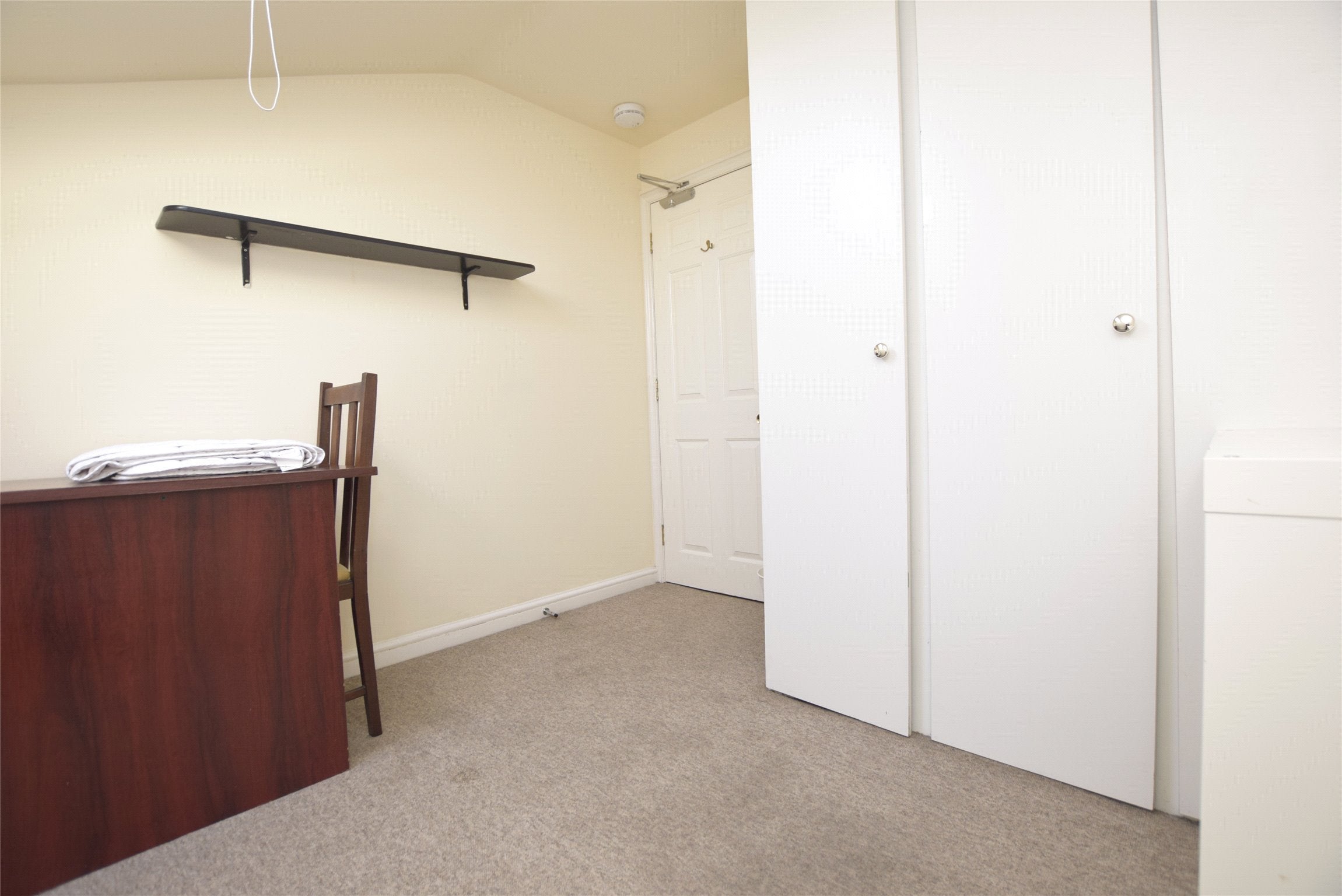 Room Sheldons Court in Cheltenham