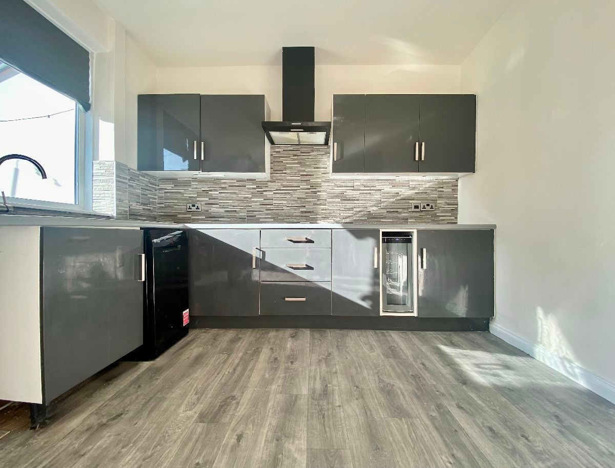 House Seagrave Crescent in Sheffield