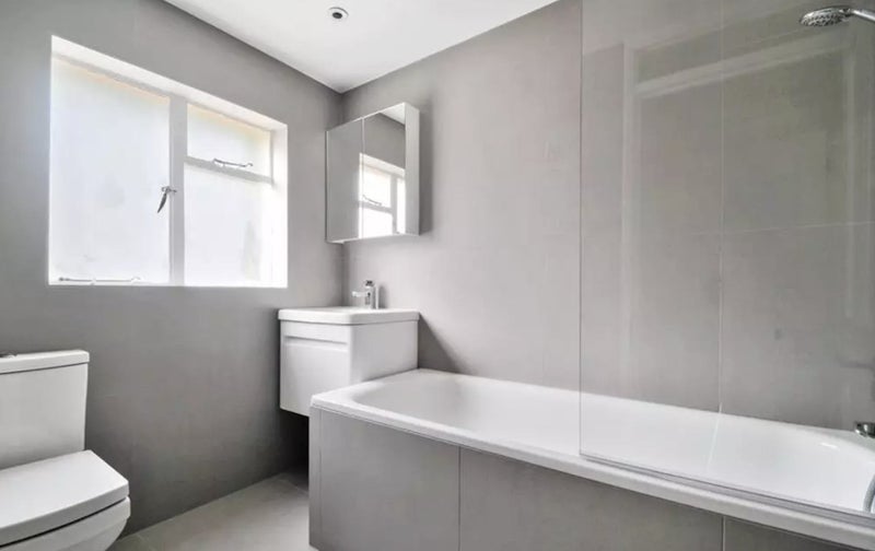 Room Messina Avenue in Greater London