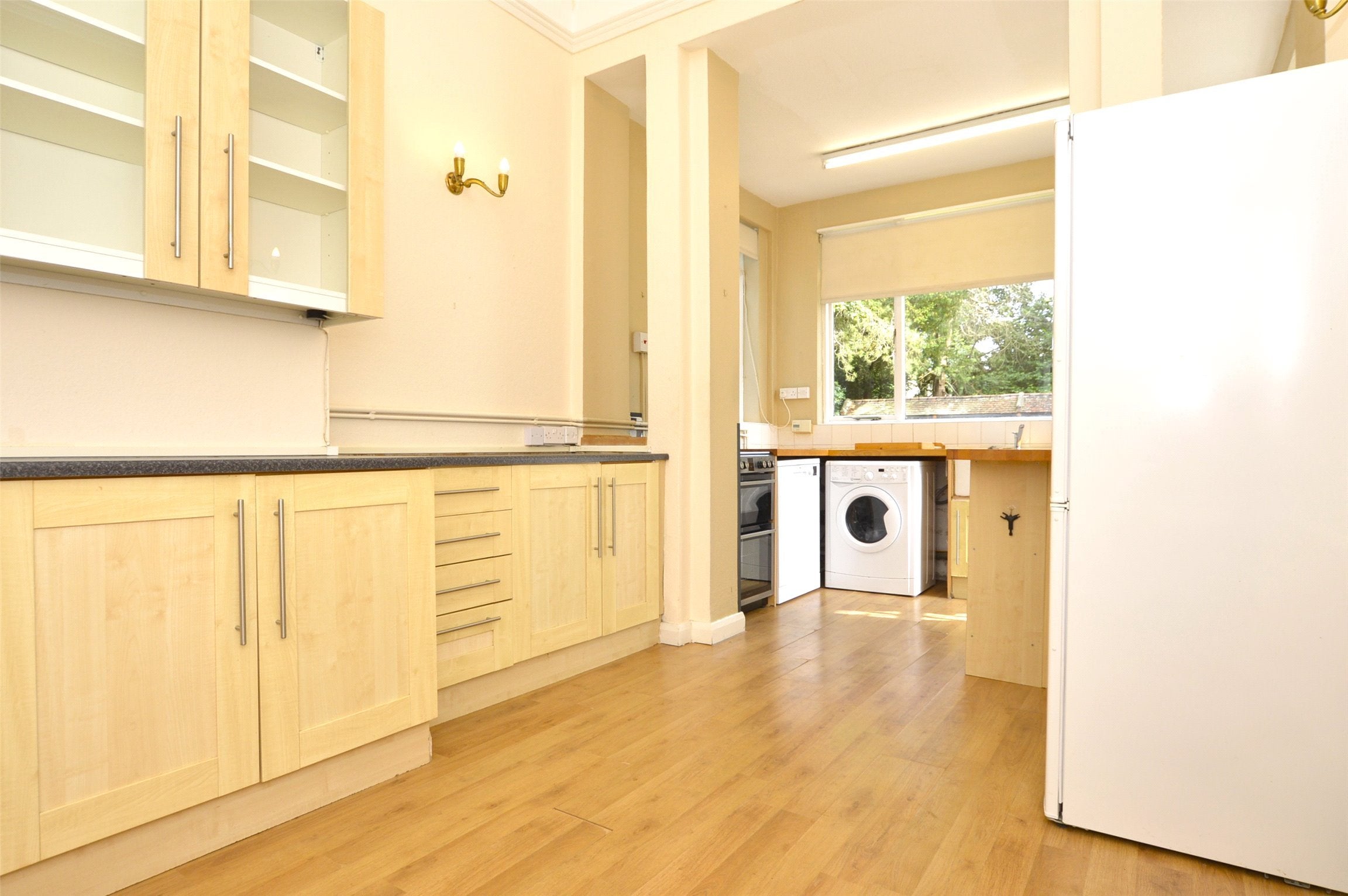 Flat Pixham Lane in Mole Valley