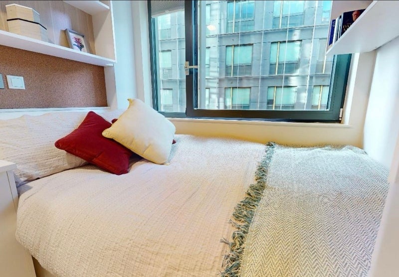 Flat Hatfields in Greater London