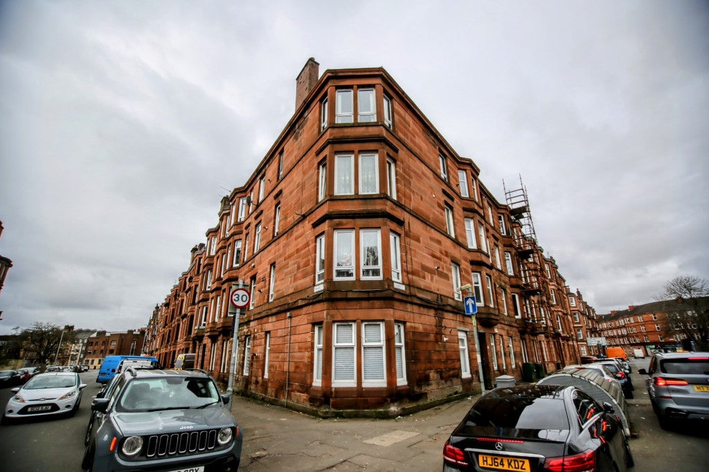 Flat Calder Street in Glasgow
