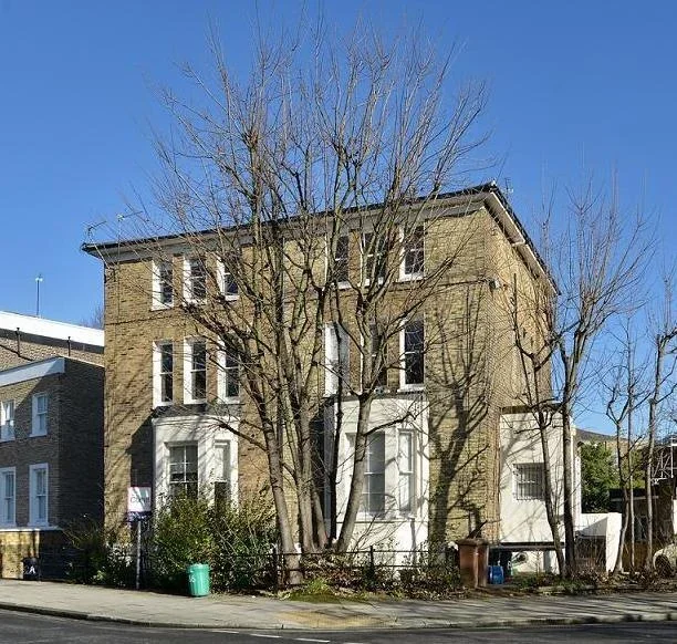 Flat Culford Grove in Greater London