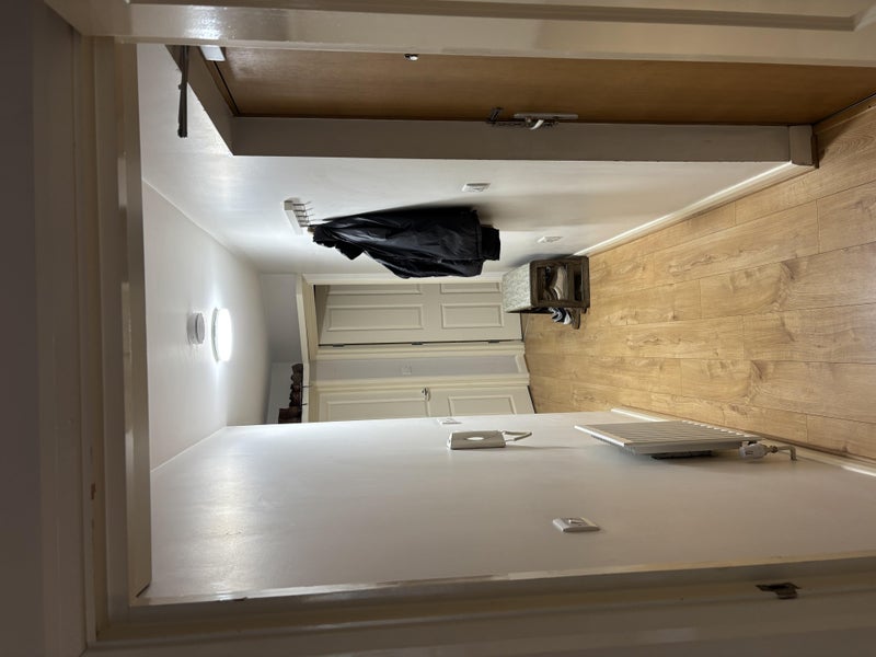 Room Matthias Road in Greater London