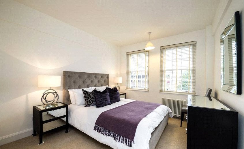 Flat Fulham Road in Greater London