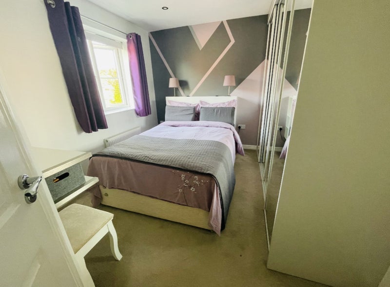 Room Beech Tree Avenue in Leeds