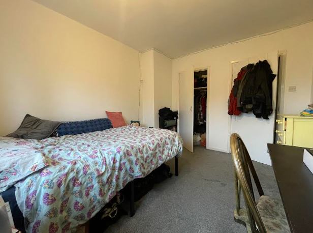 Room Henshall Street in Greater London
